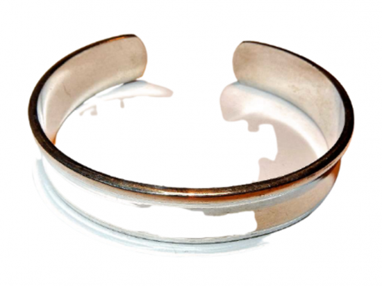 White bg no shadow designify   2021 09 19t153142319